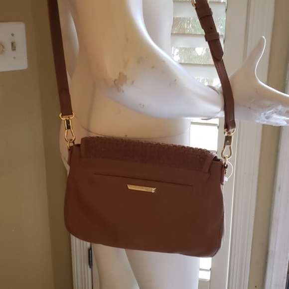 - Elizabeth & James Cynnie Leather Crossbody - Picture 6 of 9